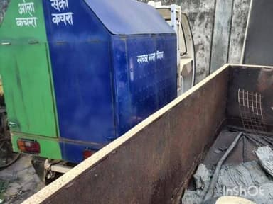 बल्लारपूर: ऊर्जानगर ग्रामपंचायतच्या निष्क्रियतेमुळे कचऱ्याचे साम्राज्य नागरिकांचा संताप