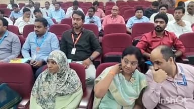 గుంటూరు: గుంటూరు కలెక్టర్ కార్యాలయంలో బ్యాంకులతో సమీక్ష నిర్వహించిన కేంద్ర సహాయ మంత్రి చంద్రశేఖర్