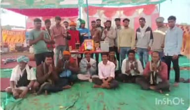 थांदला: मामा बालेश्वर दयाल की पुण्यतिथि पर ग्राम पंचायत परवाड़ा में तीन दिवसीय भंडारे का आयोजन