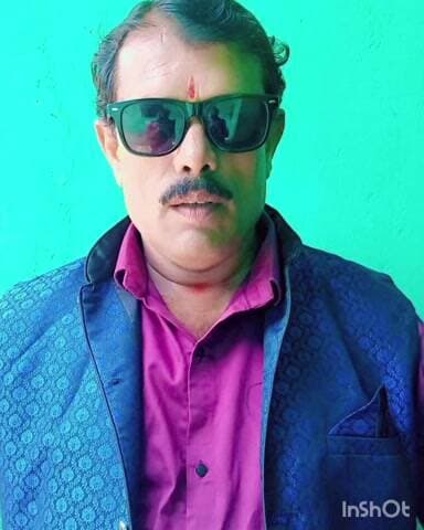 लोहंडीगुडा: धान की कमाई से बदली तकदीर, कभी मजदूरी करने वाले बिन्ता के दिनेश पांडे अब पिकअप के मालिक हैं