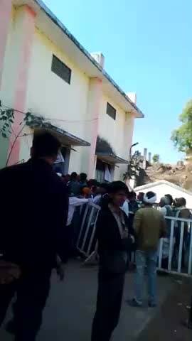 बल्देवगढ़ में किसानों को खाद्य न मिलने के कारण हो रही काफ़ी समस्या #baldevgarh#tikamgarh #mp#news