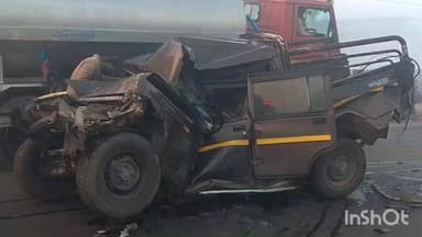 माण्डल: कोहरे का कहर, मांडल रेलवे ओवरब्रिज पर टैंकर और पिकअप की जोरदार भिड़ंत