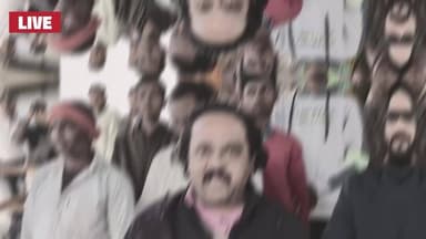 शासन प्रशासन में बैठे लोग गरीब किसान को अकेला समझने की गलतफहमी में बिल्कुल भी ना रहे
प्रशासन भू माफिया को कितना भी संरक्षण दे ले
शासन और प्रशासन में बैठे लोग जनता से बढ़कर ना कभी थे और कभी हो सकोगे जिस दिन जनता ने सोच लिया उसी दिन से तुम क