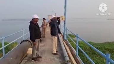 கிருஷ்ணராயபுரம்: 20 இடங்களில் நீர்நிலைப் பறவைகள் குறித்து கணக்கெடுக்கும் பணி வனத்துறைவுடன் இணைந்து ஆசிரியர்கள் தன்னார்வர்கள் பங்கேற்பு .