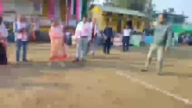 বঙাইগাঁও ভাগ: পুৰণি বঙাইগাঁওত মুখ্যমন্ত্ৰী আদিবাসী আৰু চাহ জনগোষ্ঠীৰ ফুটবল খেলৰ শুভাৰম্ভ কৰে বিধায়িকা দীপ্তিময়ী চৌধুৰীয়ে