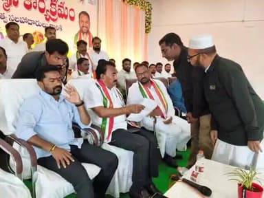 నిర్మల్: అర్హులైన జర్నలిస్టులకు ఇండ్ల స్థలాలు ఇవ్వాలని మంత్రి జూపల్లి కృష్ణారావుకు నిర్మల్ ప్రెస్ క్లబ్ ఆధ్వర్యంలో వినతి