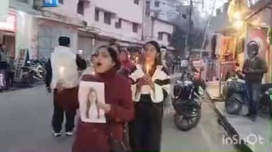 अल्मोड़ा: अंकिता को न्याय दिलाने के लिए कांग्रेस का सड़क पर संघर्ष, 'बेटी बचाओ-बेटी को न्याय दिलाओ' के नारों से गूंजा अल्मोड़ा
