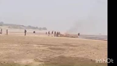 अरवल: टाउन थाने की पुलिस ने 122 लीटर देसी शराब बरामद की, आधा दर्जन शराब भट्टियों को किया आग के हवाले