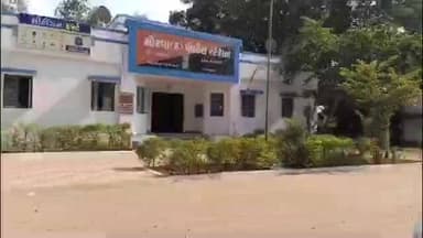 મોરવા હડફ: મોરવા હડફના નાટાપૂર ગામે કાર ચાલકે વૃદ્ધને ટક્કર મારિ ઇજાઓ પહોંચતા કાર ચાલક સામે નોધાઇ પોલીસ ફરિયાદ