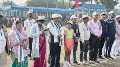 খড়গ্রাম: রহিগ্রামের মাঠে জমজমাট ক্রীড়া প্রতিযোগিতা, উপস্থিত বিধায়ক আশীষ মার্জিত