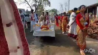 মৰিগাঁও: এজাৰবাৰী উচ্চতৰ মাধ্যমিক বিদ্যালয়ত সোণালী জয়ন্তী বৰ্ষ উপলক্ষে সাংস্কৃতিক শোভাযাত্ৰা অনুস্থিত