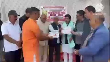 कुचामन सिटी: अनिल सिंह की स्मृति में निजी विद्यालय में रक्तदान शिविर का आयोजन, 162 लोगों ने किया रक्तदान