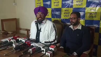 ਅੰਮ੍ਰਿਤਸਰ 2: Pwd ਦਫਤਰ ਦੇ ਵਿੱਚ ਵਿਧਾਇਕ ਕੁਲਦੀਪ ਸਿੰਘ ਧਾਲੀਵਾਲ ਵੱਲੋਂ ਕੀਤੀ ਗਈ ਪ੍ਰੈਸ ਵਾਰਤਾ ਕੇਂਦਰ ਸਰਕਾਰ ਤੇ ਸਾਧਿਆ ਨਿਸ਼ਾਨਾ