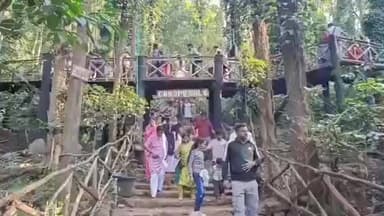 అరకు వుడెన్ బ్రిడ్జి సందర్శనకు అధికారుల ఆంక్షలు