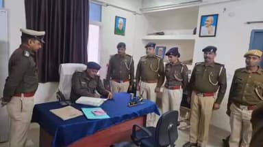 श्रीनगर: सदर टू अनुमंडल पुलिस पदाधिकारी ने श्रीनगर थाना का किया निरीक्षण