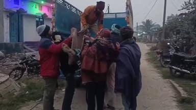 लकड़ी नबीगंज: माधोपुर गांव के पास अज्ञात वाहन ने एक बुजुर्ग को कुचला, मौके पर ही मौत