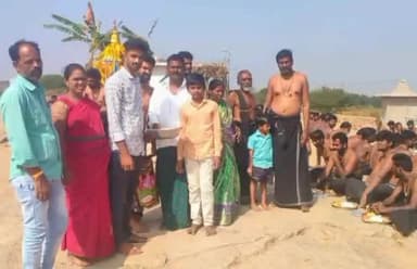 పుట్టపర్తి మండలం ఎం కొత్తపల్లిలో అయ్యప్ప స్వామి సన్నిధిలో 268 మంది అయ్యప్ప మాలదారులకు అన్నదానం