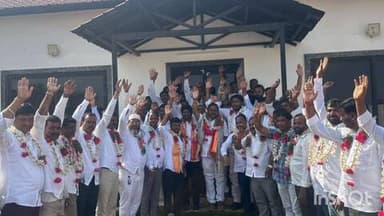 వికారాబాద్: పూడూరు మండల సర్పంచ్ల సంఘం అధ్యక్షులు శ్రీనివాస్ రెడ్డి, ఉప సర్పంచ్ల సంఘం అధ్యక్షులు గా భాస్కర్ నియామకం