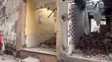 नाशिक: हातोडा ! सीता गुफा ते रामकुंड परिसरापर्यंत होणाऱ्या रामकाल पथ कॉरिडोर साठी अतिक्रमणे हटवली