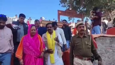 बेगुं: राजस्थान की पूर्व सीएम सिंधिया ने बेगू उपखंड क्षेत्र के जोगणिया माता के दर्शन कर खुशहाली की कामना की