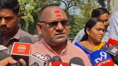 बार्शी: सोलापुरात भाजप कार्यकर्त्यांनी पेट्रोल ओतून जाळून घेण्याचा दिला इशारा