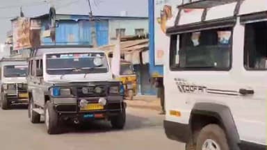 డిప్యూటీ సీఎం పవన్ కళ్యాణ్ ను కలిసేందుకు తరలి వెళ్లిన మహానంది నాయకులు