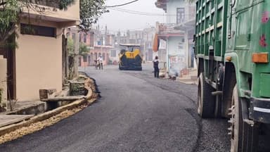 भिंड: वार्ड क्रमांक 36 में कुरथरा रोड का नवनिर्माण, विधायक ने किया निरीक्षण