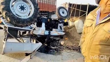 ખંભાળિયા: ખંભાળિયા દ્વારકા હાઇવે રોડ પર બેહ ગામના પાટીયા પાસે મગફળી ભરેલા ટેક્ટર ને પાછળથી આવતા રોકે મારી ટક્કર