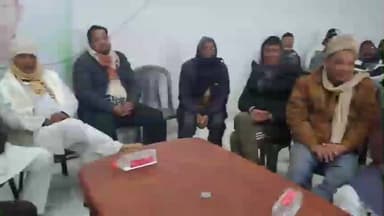 मनिहारी: विधायक के आवास पर कांग्रेस पार्टी का 140वां स्थापना दिवस हर्षोल्लास से मनाया गया