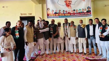 सिरोंज: शालीमार गार्डन में कांग्रेस का स्थापना दिवस धूमधाम से मनाया गया, वरिष्ठ कार्यकर्ताओं का सम्मान