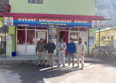 घाट: शराब के नशे में हंगामा करने वालों पर पुलिस का सख्त एक्शन, नंदानगर पुलिस ने 3 युवकों को किया गिरफ्तार