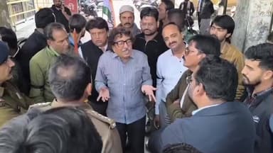 रतलाम नगर: शहर की मूलभूत सुविधाओं को लेकर कांग्रेस सीएम से मिलना चाहती थी, ज्ञापन देने पर जिला प्रशासन ने लगाई रोक