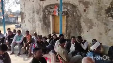 लखनपुर: लखनपुर ब्लॉक कांग्रेस ने सामुदायिक भवन में 140वें स्थापना दिवस को उत्साह के साथ मनाया