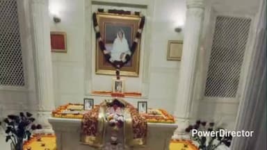 रामगढ़: कैंची धाम में रविवार को नीब करौरी महाराज की शिष्या श्री सिद्धि मां की 9वीं पुण्यतिथि श्रद्धा के साथ मनाई गई