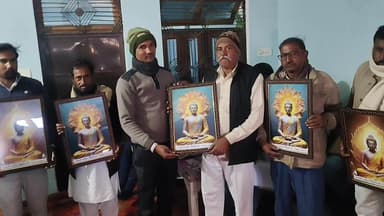 बहुजन मुक्ति पार्टी के प्रदेश सचिव पहुंचे बुद्धिस्ट इंटरनेशनल नेटवर्क के कार्यक्रम में अखिलेश गौतम जी के द्वारा भेंट की गई बुद्ध की फोटो जय मूल निवासी जय भारत जय भीम जय संविधान नमो बुद्धाय