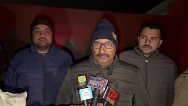 खटीमा: अवैध खैर से लदा कैंटर किया गया बरामद