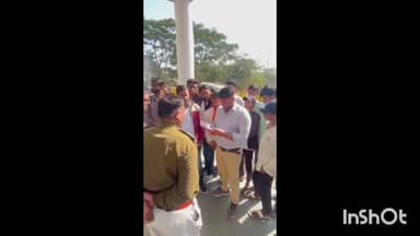 पीथमपुर: सेक्टर एक थाने में बजरंग दल और धनुर्वेदी गौ रक्षक दल ने बांग्लादेश में हिंदुओं पर अत्याचार के खिलाफ ज्ञापन सौंपा