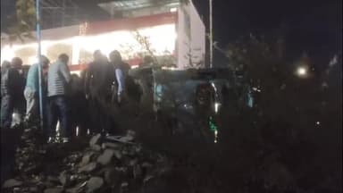 सागर: ऑटो पुलिया से नीचे गिरा, चालक नशे में था, ऑटो में सवार उसके दो बच्चे बाल-बाल बचे