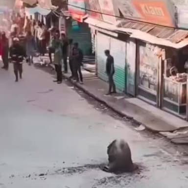 गोगरी: महेशखूंट में आपदा विभाग ने मॉक ड्रिल से सिखाया, आग लगने पर क्या करें