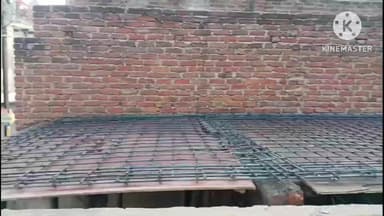 नागौद: एसडीएम की रोक के बाद भी चटाई मोहल्ला नागौद में रविवार रात ढलाई का कार्य हुआ शुरू