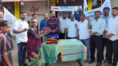 రాయికల్: రతన్ టాటా జయంతి సందర్భంగా
టాటా ఏఐఏ లైఫ్ ఇన్సూరెన్స్ ఆధ్వర్యంలో విస్తృత స్థాయిలో సేవా కార్యక్రమాలు