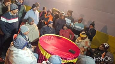 हिसुआ: मंझवे गांव पहुंचे भारतीय जनता पार्टी के विधायक श्रद्धांजलि सभा में हुए उपस्थित, कई मुद्दों पर की चर्चा