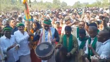 గిరిజన సాంప్రదాయ ఉత్సవాలలో తుడుం కొట్టి గిరిజనులను ఉత్తేజపరిచిన జిల్లా కలెక్టర్ డాక్టర్ ఎన్. ప్రభాకర్ రెడ్డి