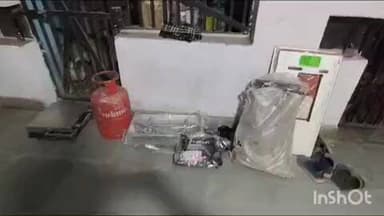 गोपालगंज: शहर के अरार मोड़ के पास पुलिस ने घर में छापा मारकर दो अष्टधातु की मूर्तियाँ बरामद कीं, दो लोग हिरासत में