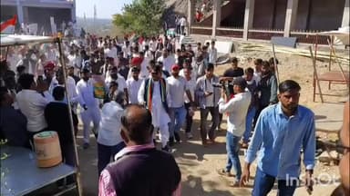करेड़ा: अरावली बचाओ आंदोलन के तहत कांग्रेसियों ने सुराज से किड़िमाल तक निकाला विशाल पैदल मार्च, देहात जिलाध्यक्ष ने सरकार पर किया हमला