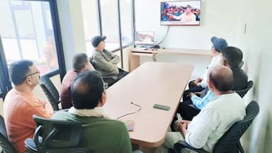 बिजावर: बिजावर विधायक के निवास पर सामूहिक रूप से सुना गया “मन की बात” कार्यक्रम