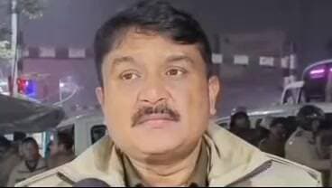 अजय सिंह, एसएसपी, श्यामपुर पहुंचने पर बोले ऐक्शन होगा जिन्होंने कानून तोड़ा है, फ्लैग मार्च, दबिश जारी