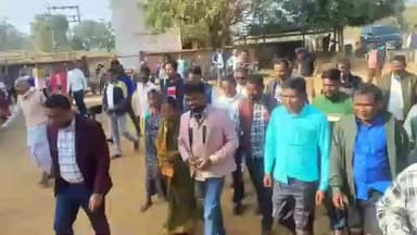 डुमरिया: खेरबानी में धान अधिप्राप्ति केंद्र का उद्घाटन, विधायक संजीब सरदार ने फीता काटकर किया शुभारंभ