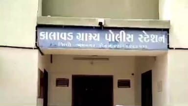 કાલાવાડ: ટોડા ગામે મંદિરમાં ચોરી કરનાર તસ્કરો સામે ગુનો નોંધાયો