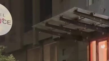 पुणे शहर: बंडगार्डन रोडवर ओयोच्या बाथरूममध्ये जाऊन पतीची आत्महत्या ; पत्नीने स्वतःवरच केले ब्लेडने वार